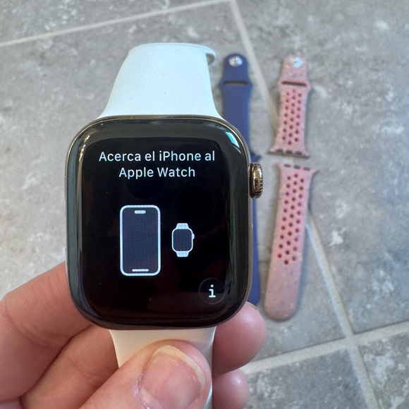 Apple Watch Series 11 Titanium